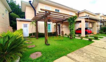 Excelente casa – 4 Dormitórios – Excelente localização – Granja Vianna
