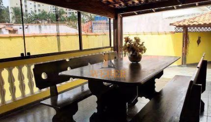 Casa com 2 dormitórios à venda, 176 m² por R$ 800.000,00 - Jardim da Glória - Taboão da Serra/SP