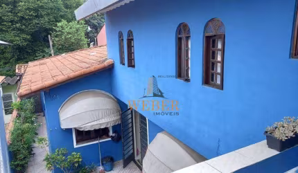 Casa 4  dormitórios sendo 1 suíte, 4 vagas e 3 banheiros à Venda, 119 m² por R$ 650.000 - Chác. Agrindus