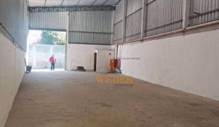 Galpão 360m² com 2 salas e 2 banheiros - Condomínio - Jd. Arpoador