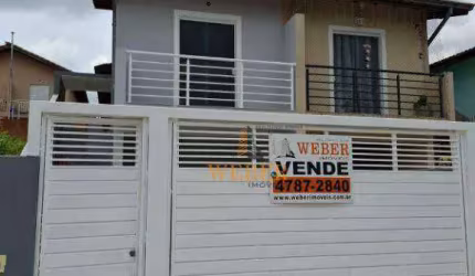 Casa em Cotia - 3 vagas