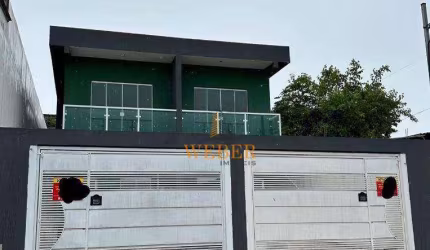 Ótima casa bem localizada - nova!