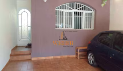 Linda casa em rua tranquila, bonita e segur