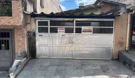 Casa térrea - Ao lado do Shopping Taboão