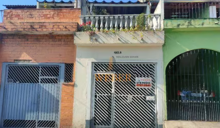 Sobrado 2 dormitórios, 2 vagas - Pq. Pinheiros Taboão da Serra