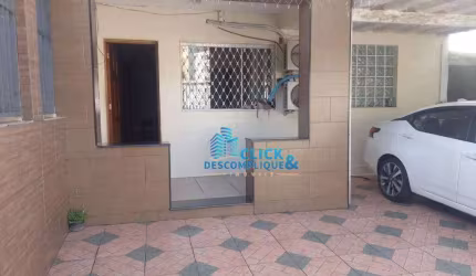 Casa com 2 dormitórios à venda, 130 m² por R$ 750.000,00 - Marapé - Santos/SP