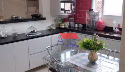 Casa com 3 dormitórios à venda, 105 m² por R$ 490.000,00 - Vila Assunção - Praia Grande/SP