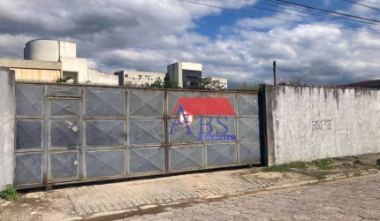 Terreno comercial com ótima localização.