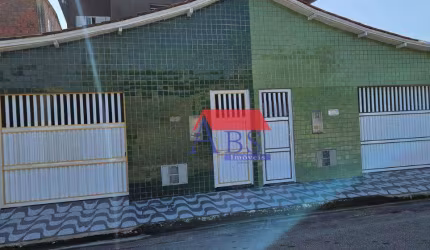 Casa com 2 dormitórios à venda, 105 m² por R$ 180.000,00 - Esmeralda - Praia Grande/SP