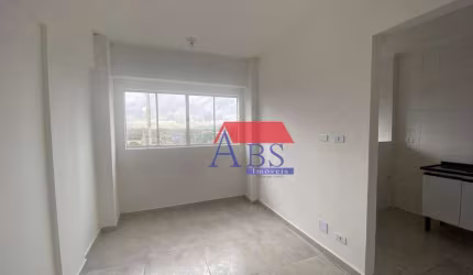 Apartamento com 2 dormitórios (uma suíte). Aceita FGTS e financiamento.