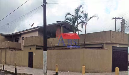 Sobrado com 2 dormitórios à venda, 67 m² por R$ 400.000,00 - Parque Continental - São Vicente/SP