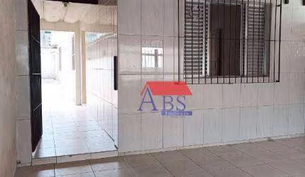 Casa com 3 dormitórios à venda, 120 m² por R$ 230.000 - Vila Jockei Clube - São Vicente/SP
