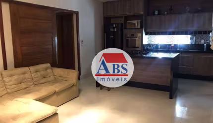 Sobrado com 4 dormitórios à venda, 235 m² por R$ 840.000,00 - Vale Verde - Cubatão/SP