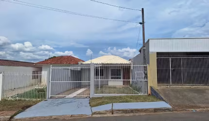 Casa com 3 quartos à venda na Rua do Girassol, São Dimas, Colombo, 57 m2 por R$ 279.000