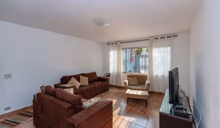 Casa tipo para venda com 3 quartos, sendo 1 suíte, 136m²