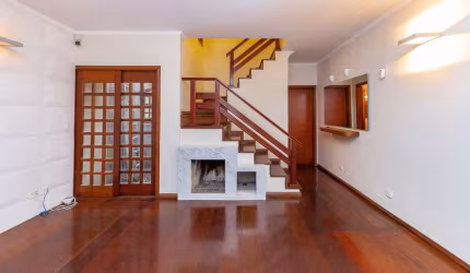 Casa tipo para venda com 2 quartos, sendo 2 suítes, 136m²