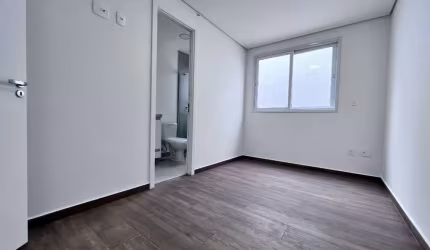 Casa em condomínio para venda com 2 quartos, sendo 2 suítes, 103m²