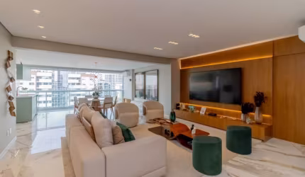 Apartamento tipo para venda com 2 quartos, sendo 2 suítes, 165m²