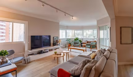 Apartamento tipo para venda com 3 quartos, sendo 3 suítes, 225m²