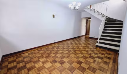 Casa tipo para venda com 3 quartos, sendo 1 suíte, 186m²