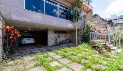 Casa tipo para venda com 3 quartos, sendo 1 suíte, 280m²