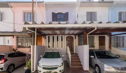 Casa de vila para venda com 3 quartos, sendo 3 suítes, 180m²
