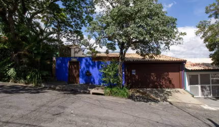 Sobrado para venda com 3 quartos, 340m²
