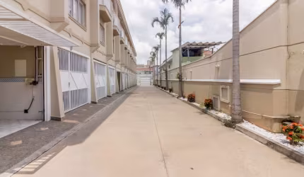 Casa no condomínio Residencial Eco Villa II para venda com 2 quartos, 108m²