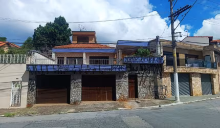 Sobrado para venda com 5 quartos, 265m²
