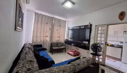 Sobrado para venda com 3 quartos, sendo 3 suítes, 500m²