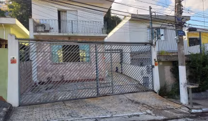 Sobrado para venda com 4 quartos, sendo 2 suítes, 192m²