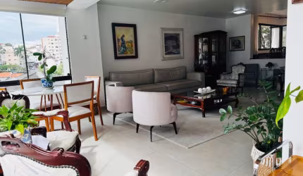 Apartamento tipo para venda com 4 quartos, sendo 3 suítes, 207m²