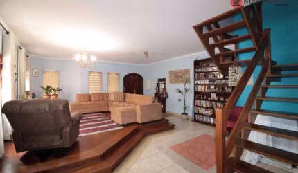 Sobrado com 3 dormitórios à venda, 240 m² por R$ 1.100.000,00 - Vila Carrão - São Paulo/SP