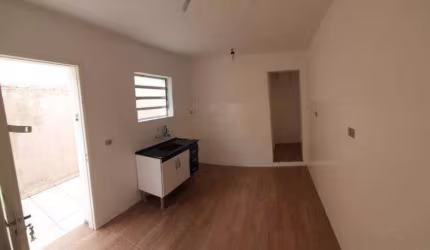 Casa com 1 dormitório à venda, 125 m² por R$ 365.000 - Vila Olinda - São Paulo/SP