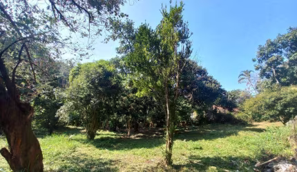 Terreno à venda, 4234 m² por R$ 2.500.000,00 - Chácaras São Marcos - Embu das Artes/SP