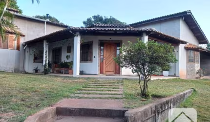 Chácara com 5 dormitórios à venda, 1050 m² por R$ 900.000,00 - Terras de San Marco - Itatiba/SP