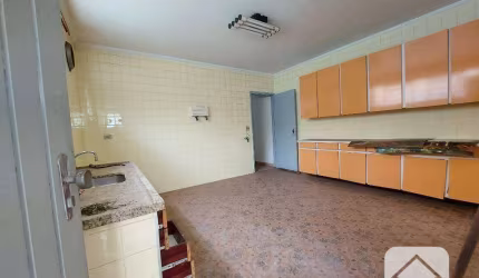 Sobrado 3 Quartos, Suíte no Jd. Rizzo - Butantã