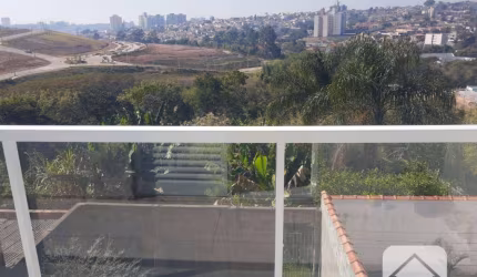 Casa a venda, ótima localização, vista privilegiada com área verde