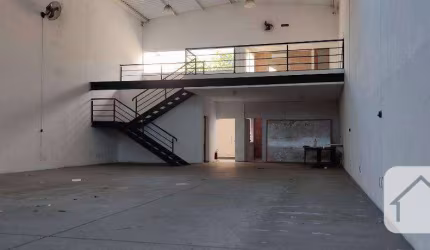Oportunidade única! Galpão para alugar, 260 m² por R$ 13.500/mês, a 3 minutos a pé do metrô Vila Sônia!