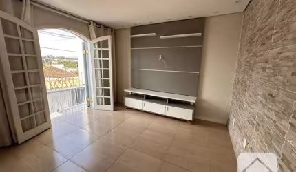 Casa com 3 dormitórios para alugar, 160 m² por R$ 3.000/mês - Vila Santa Terezinha - Itatiba/SP