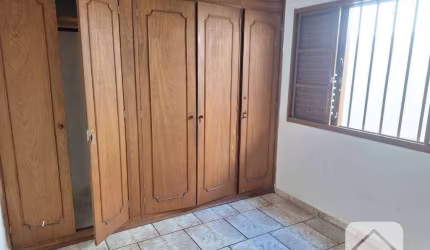 Sobrado com 11 dormitórios para alugar, 250 m² por R$ 5.500/mês - Conjunto Residencial Butantã - São Paulo/SP
