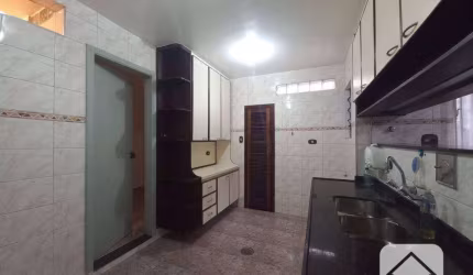 Sobrado com 4 dormitórios à venda, 125 m² por R$ 530.000 - Jardim Ivana - São Paulo/SP