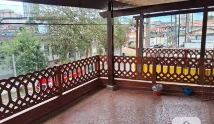 Sobrado com 4 dormitórios, 200 m² - venda por R$ 740.000 ou aluguel por R$ 4.240/mês - Vila Universitária - São Paulo/SP
