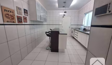 Sobrado com 3 dormitórios à venda, 190 m² por R$ 880.000 - Butantã - São Paulo/SP