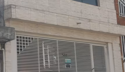 Casa 4 Dormitórios em Taboão da Serra