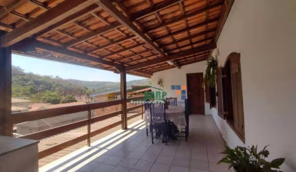 Casa com 3 dormitórios, 200 m² por R$ 500.000 - Nações Unidas - Sabará/MG