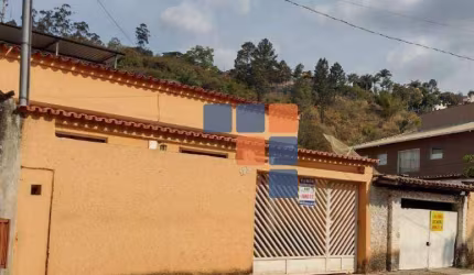 Casa com 2 dormitórios à venda por R$ 350.000,00 - Centro - Sabará/MG