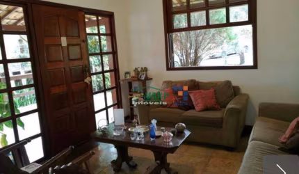 Casa com 3 dormitórios à venda por R$ 850.000,00 - Condomínio Scharlé - Sabará/MG