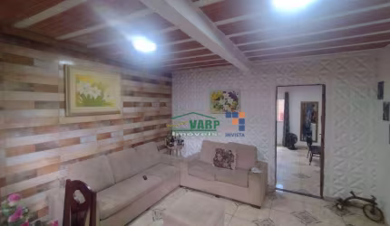 Casa  à venda por R$ 175.000 - Sobradinho - Sabará/MG
