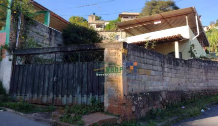 Casa com 3 dormitórios, 160 m² por R$ 320.000 - Alto do Cabral - Sabará/MG